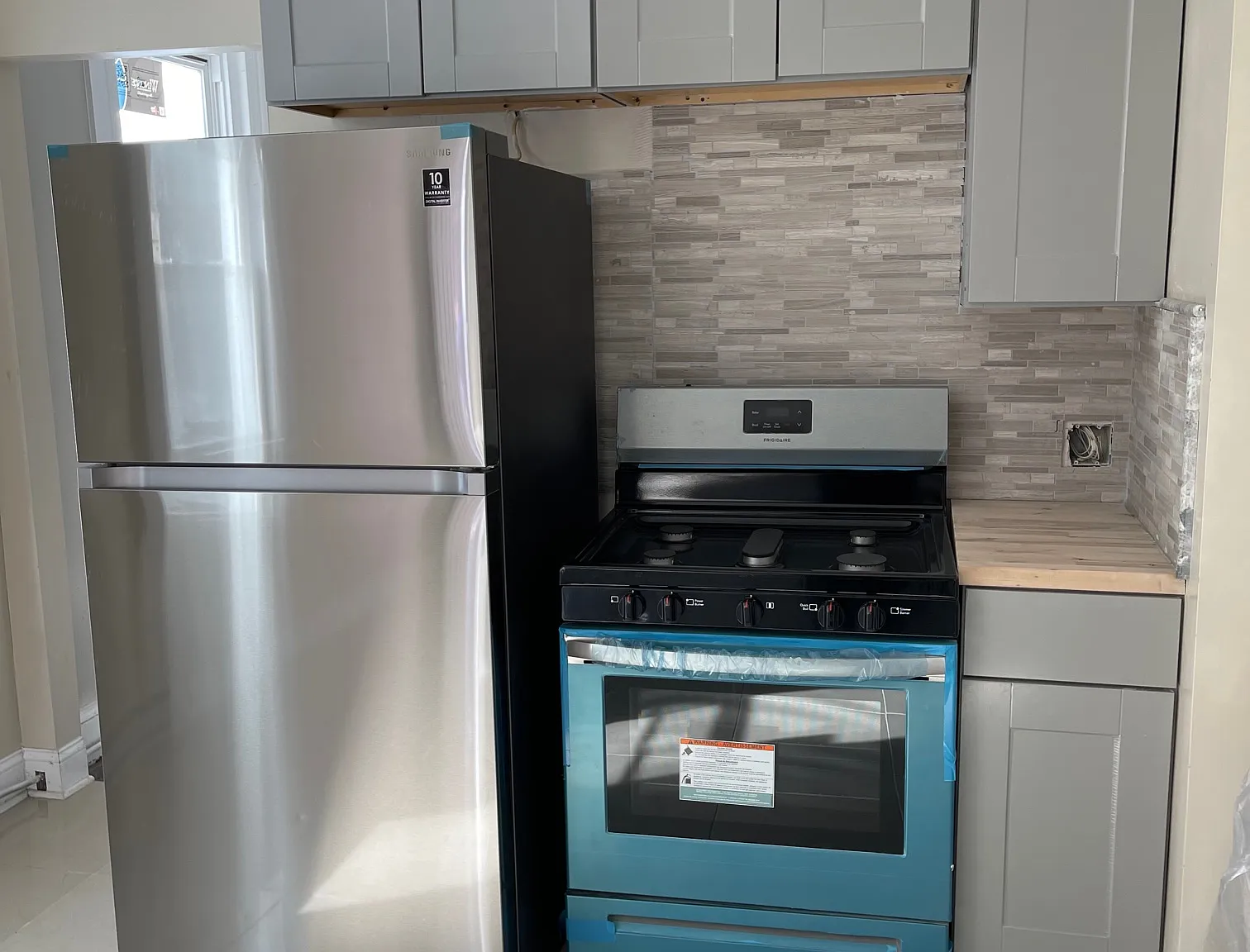 3 bed, 1200 sqft, $1,875 — Photo 4