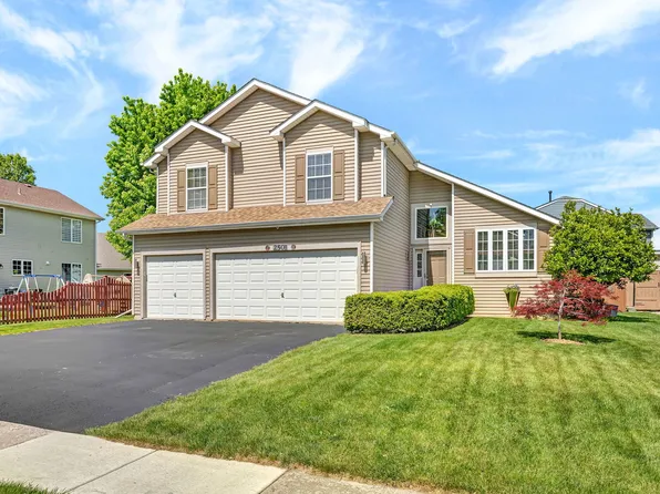 2501 Red Oak Ct, Plainfield, IL 60586