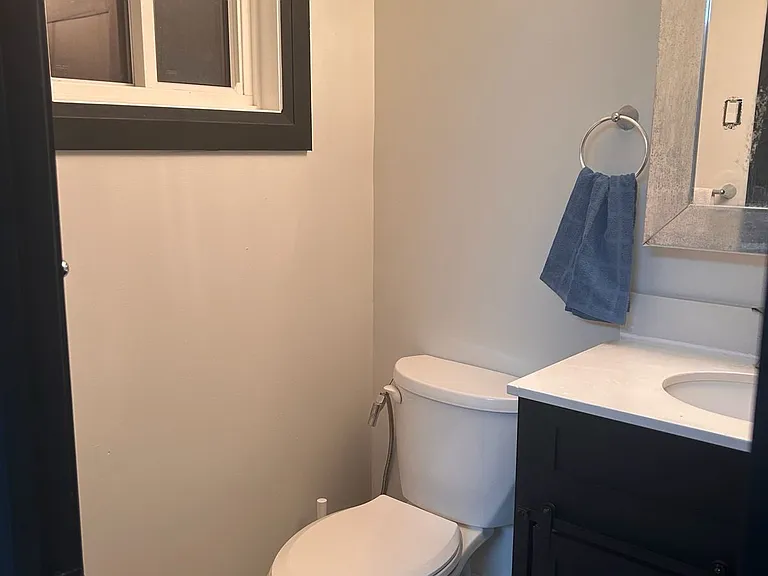 2604 Hornsgate Dr #UPPER — Photo 11