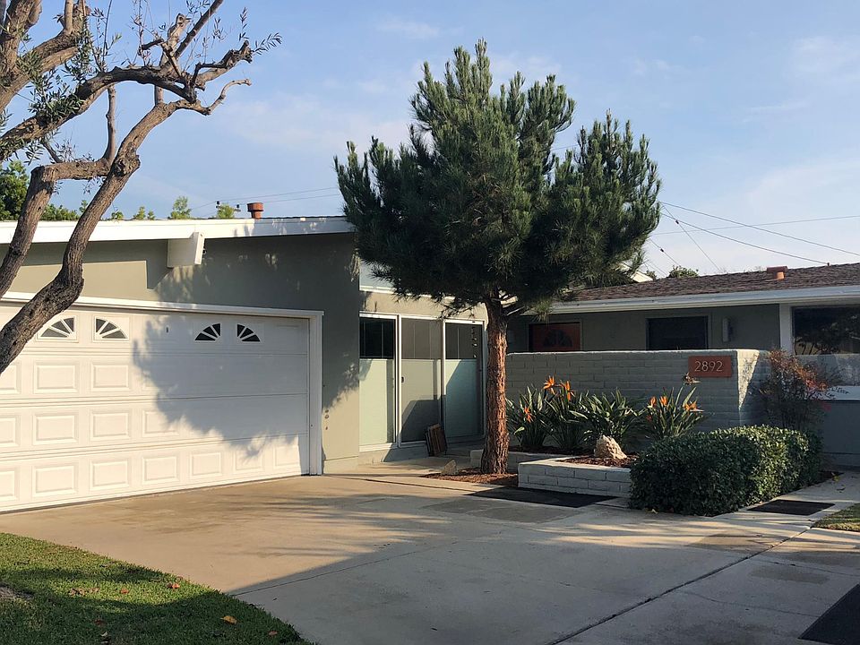 Quiet Interior Corner Lot Location