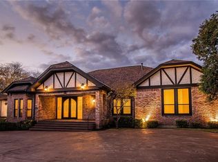 5901 Edinburgh Ct, Dallas, TX 75252