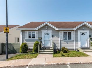 6 Key West Ct, St. John's, NL A1E5Z7