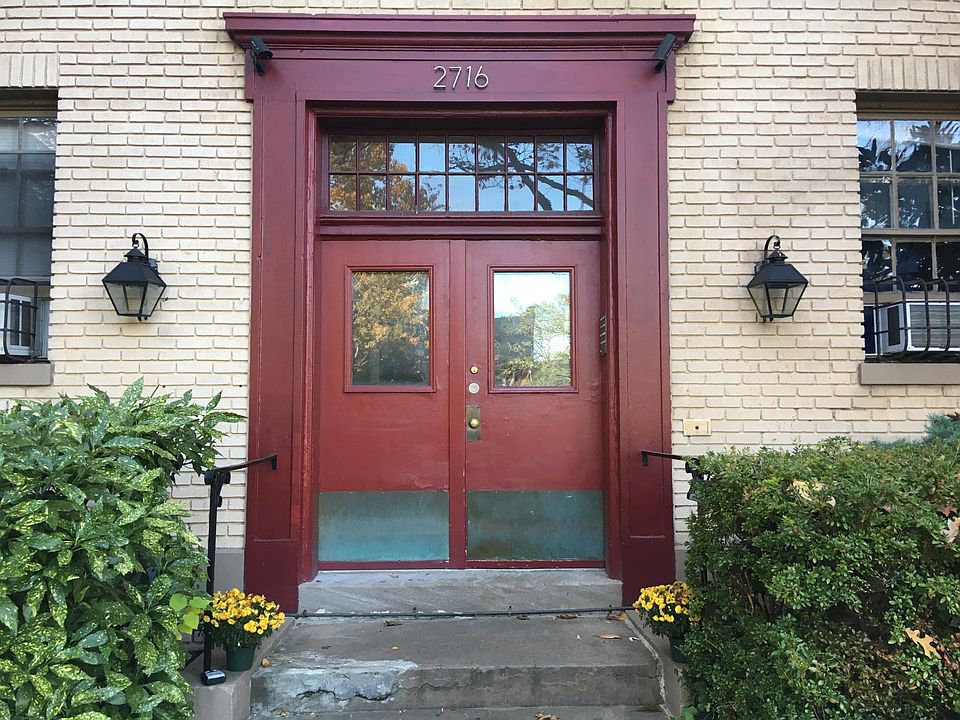 Building entry, locked and secure.