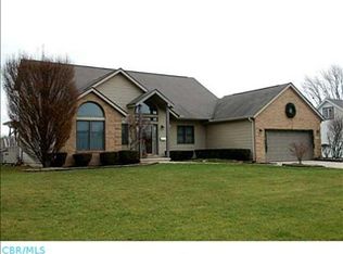106 Flax Dr, London, OH 43140