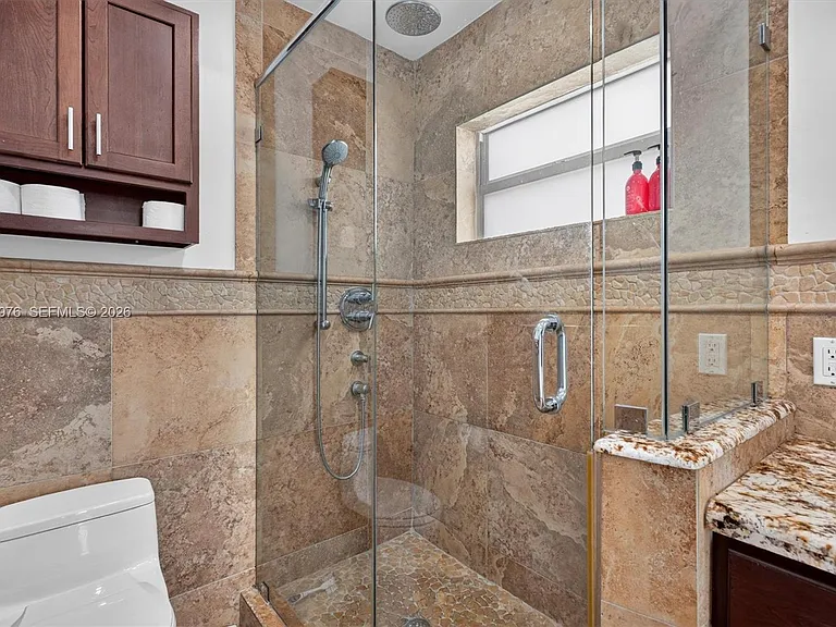 16840 SW 87th Ave — Photo 56