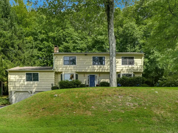 67 Jackson Drive, Trumbull, CT 06611