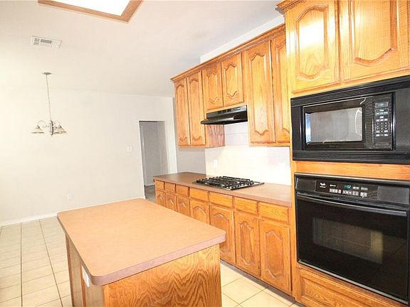 4th image of 3637 Vista Verde Trl