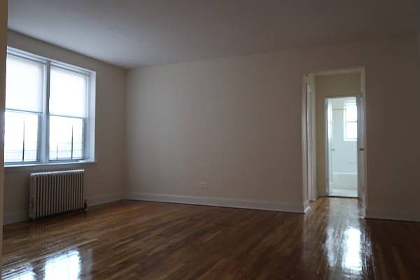 1st image of 2072 20th Ln APT 4D