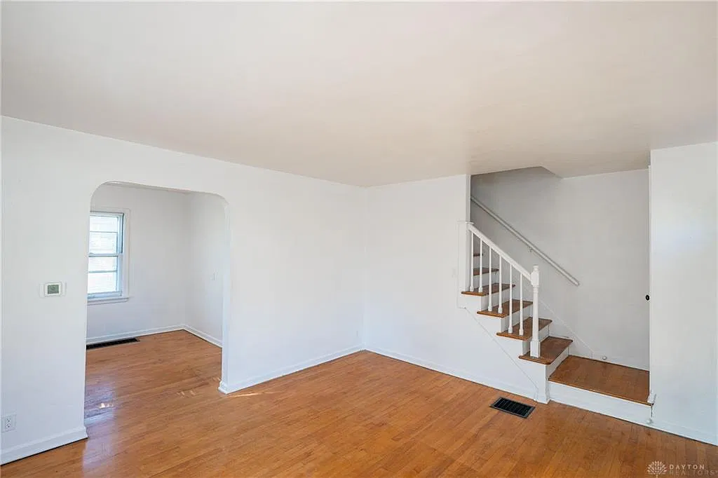 2 bed, 912 sqft, $880 — Photo 3