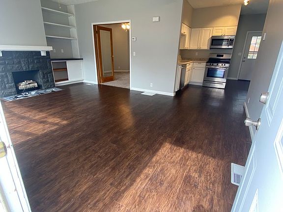 4th image of 324-326 E Mithoff St #324