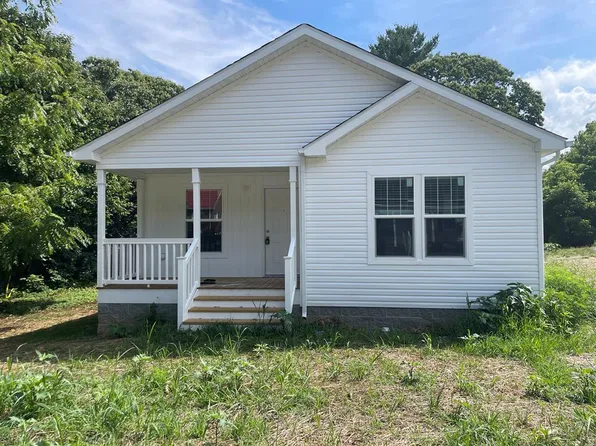 343 Pearl Ave, Marion, VA 24354