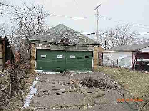 4221 Dickerson