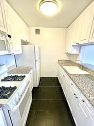 Rented by Addison Property Group