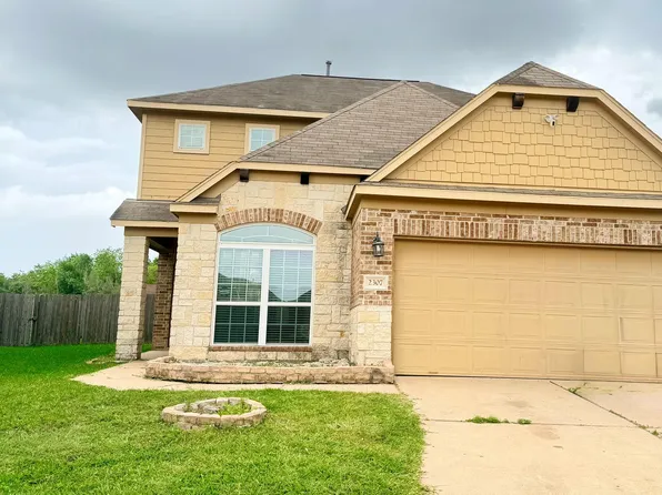 2307 Cloudy Bay Dr, Fresno, TX 77545