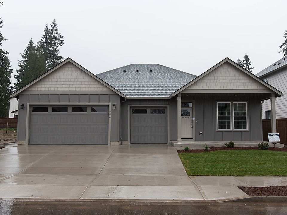 1st image of 2419 NE 3rd Ave