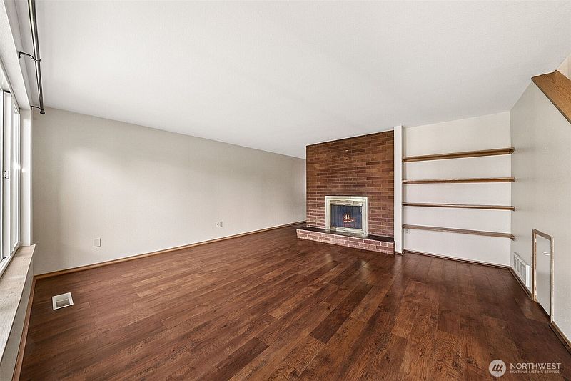 3rd image of 5907 to 5909 SW 111th #07-09