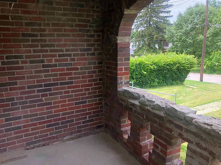 6308 Tyne Ave — Photo 2