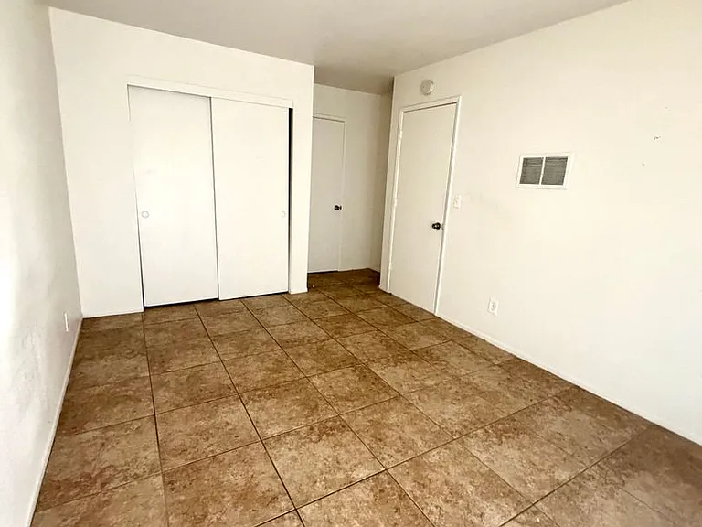 73445 Sunnyvale Dr — Photo 8