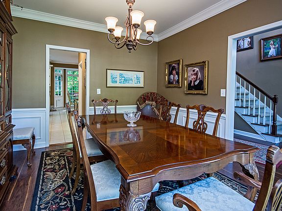 4th image of 101 Shyrewood Dr