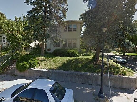 4th image of 300 Penn Ave N #302