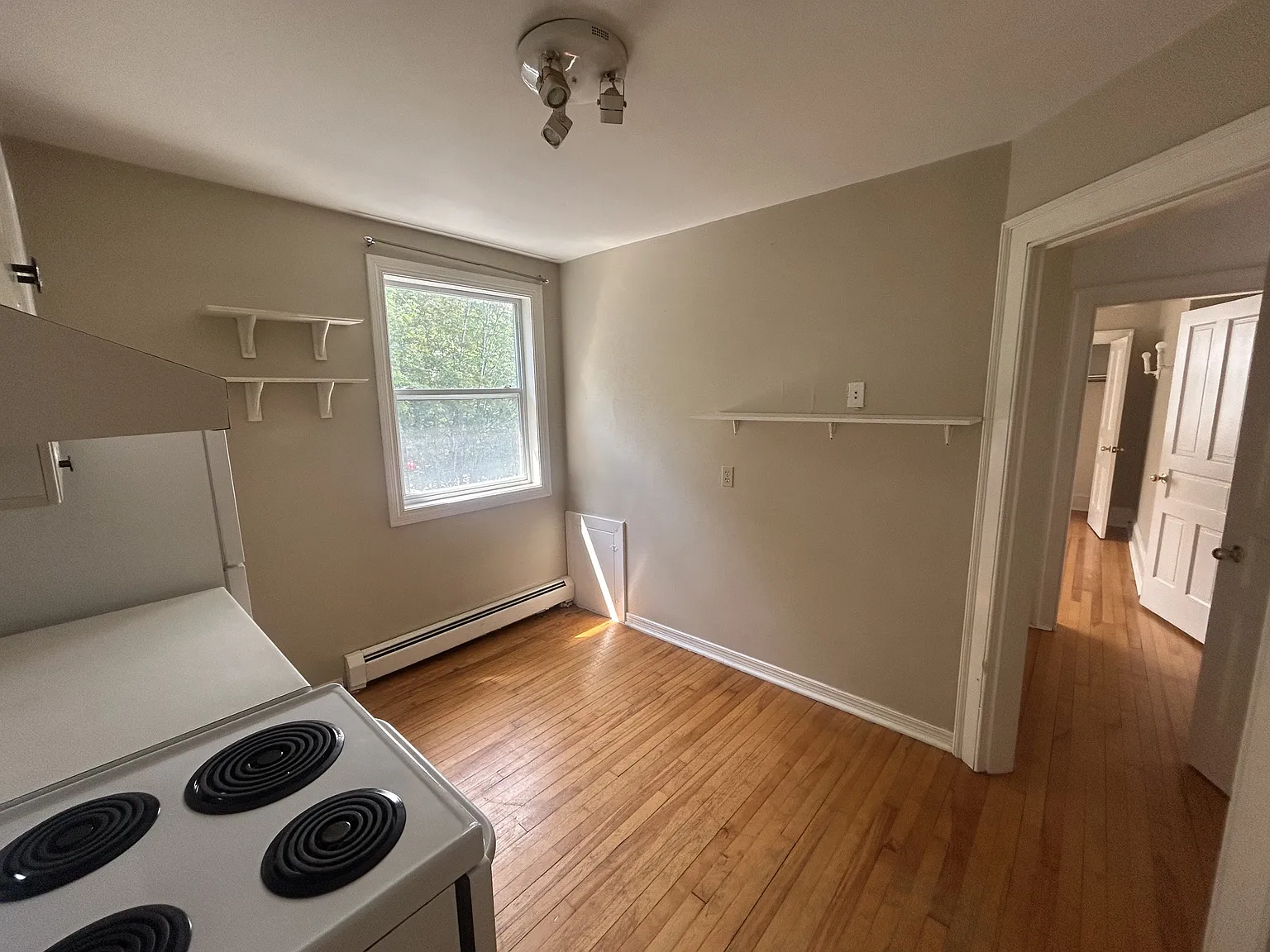 Tower House — Photo 2