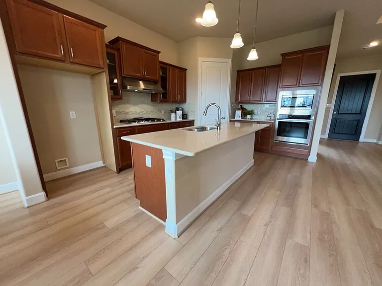 5602 Caracara St — Photo 9