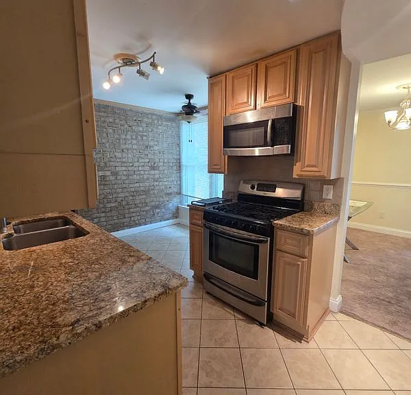 3329 Huntley Square Dr #B-1 — Photo 2