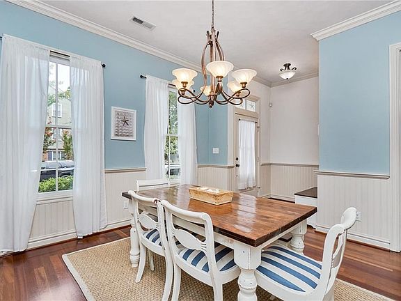 4th image of 4931 Pleasant Ave