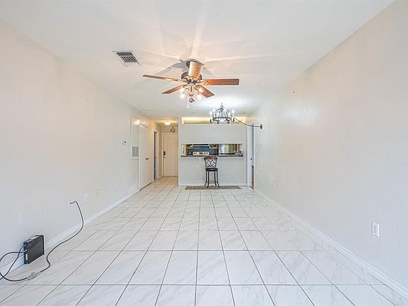 3rd image of 201 529th Pkwy