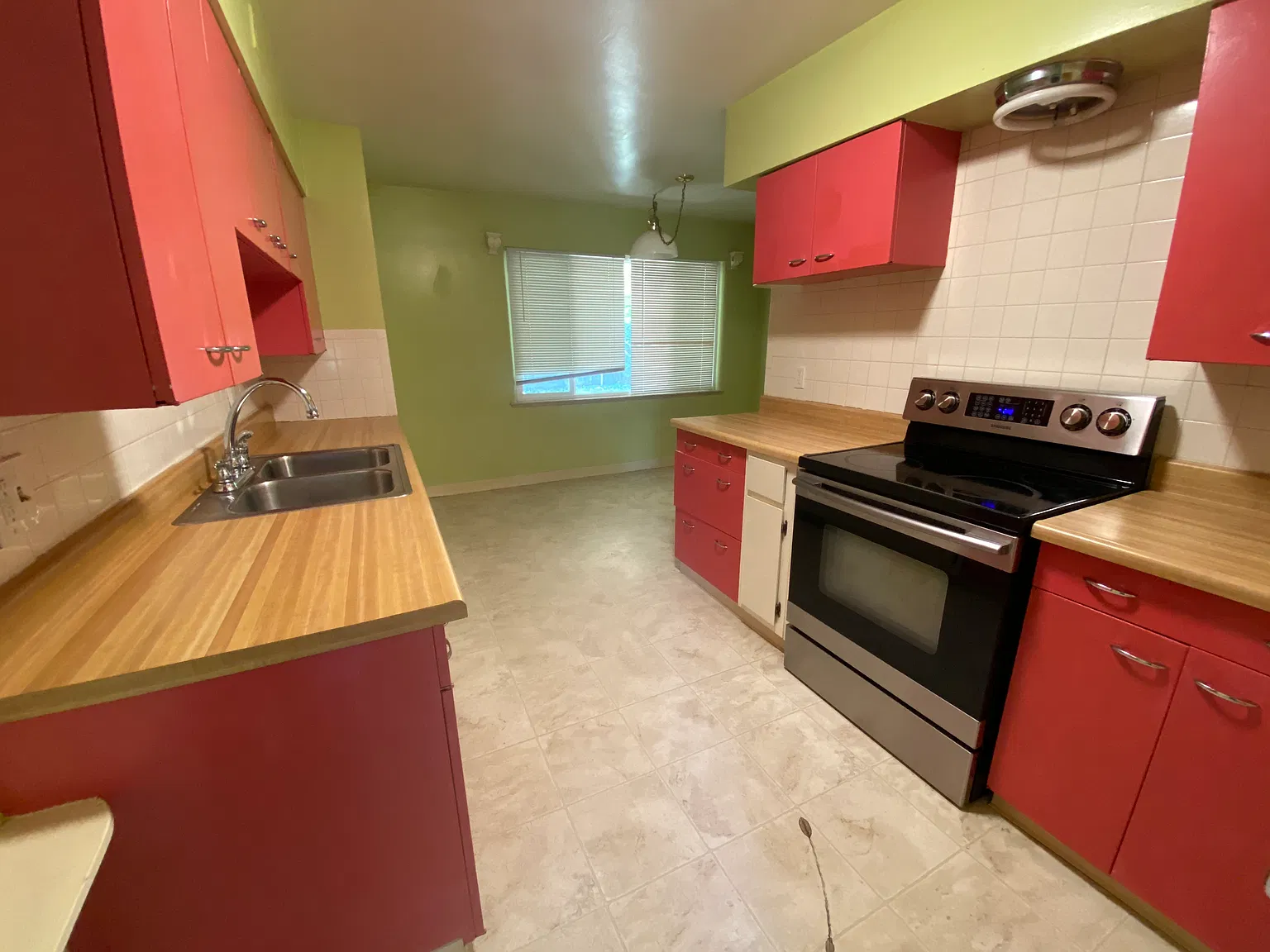 4 bed, 1452 sqft, $4,800 — Photo 3