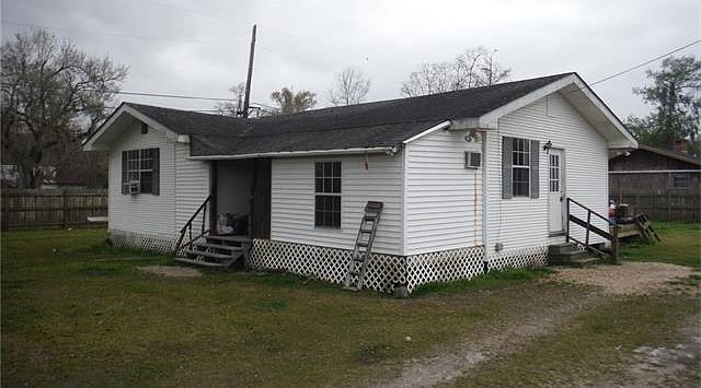 1st image of 7484 Barataria Blvd