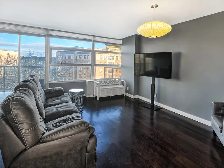 6050 Boulevard East #5E — Photo 6