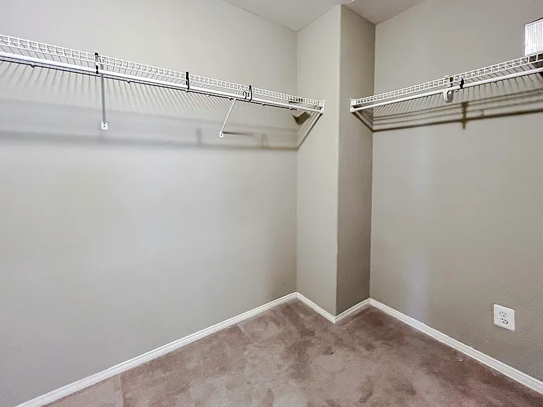7905 Leway Dr — Photo 49