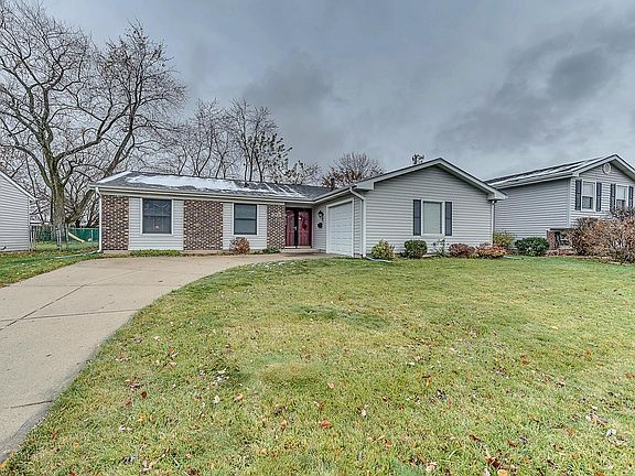 2nd image of 105 Heine Dr
