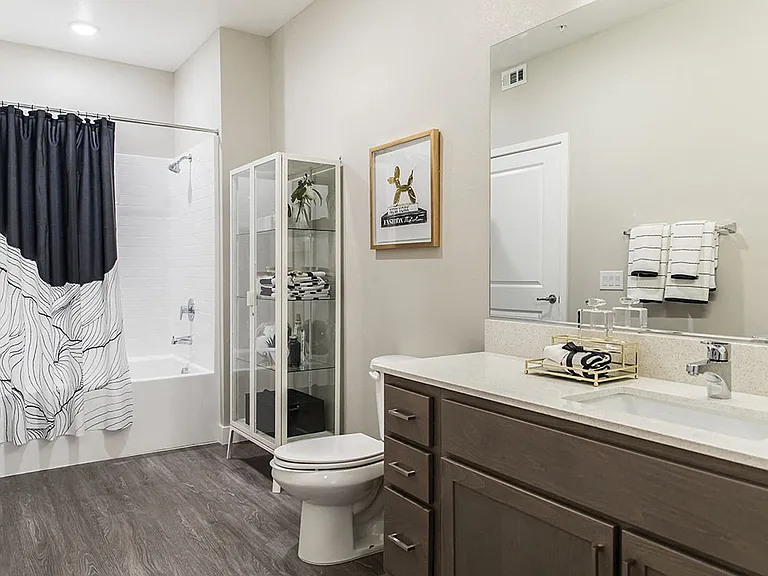 ARISTA APARTMENT HOMES — Photo 11