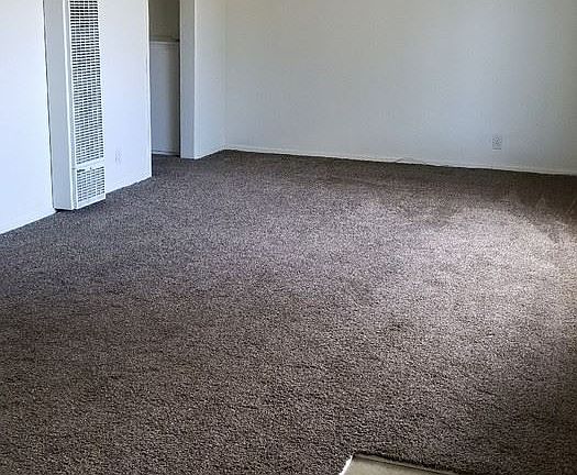 2nd image of 35027 Avenue C