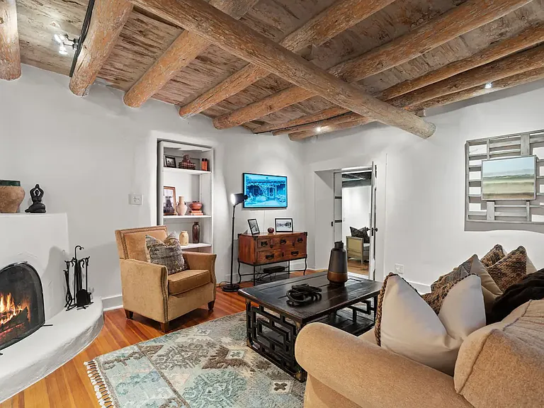 327 E De Vargas St — Photo 36