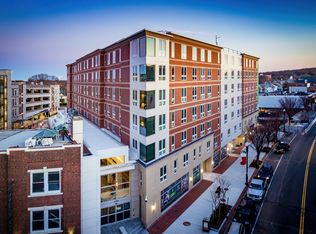 Nova Quincy, Quincy, MA 02169