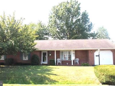 133 S Valley Dr, Hagerstown, MD, 21740