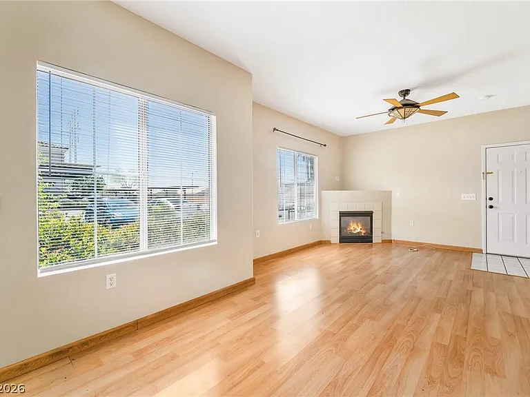 10245 S Maryland Pkwy #132 — Photo 7