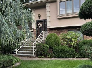 314 Falmouth Ave, Elmwood Park, NJ 07407