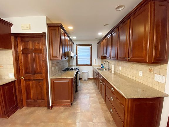 2nd image of 2066 E 12th St Floor 1