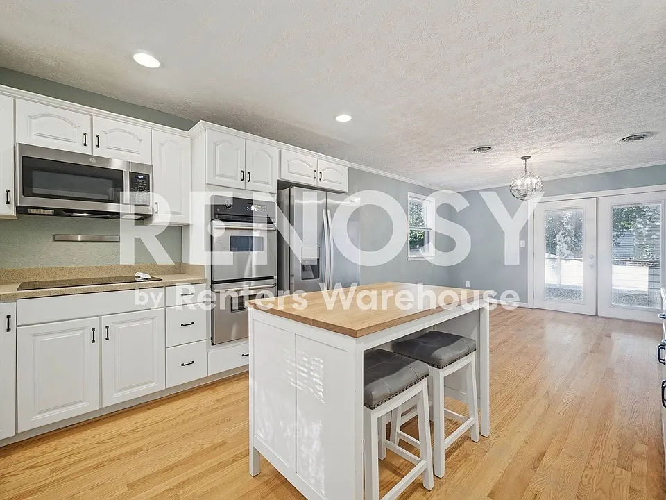 117 Beverly Ave