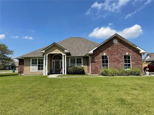 318 S Fashion Blvd, Hahnville, LA 70057