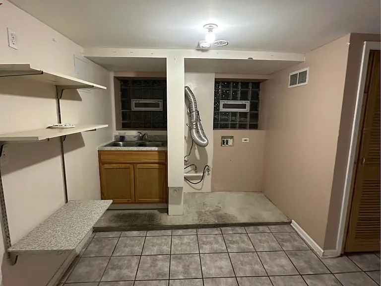 4730 N Kedvale Ave — Photo 6