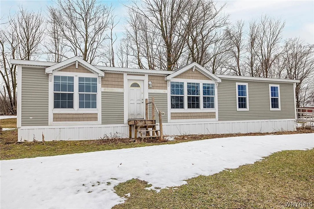 9771 Harper Rd photo 1