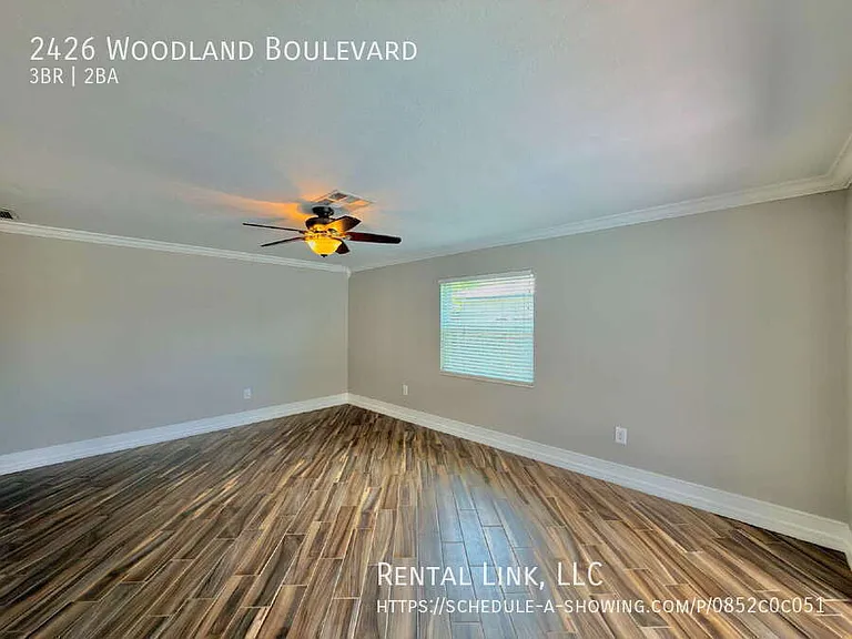 2426 Woodland Blvd — Photo 8