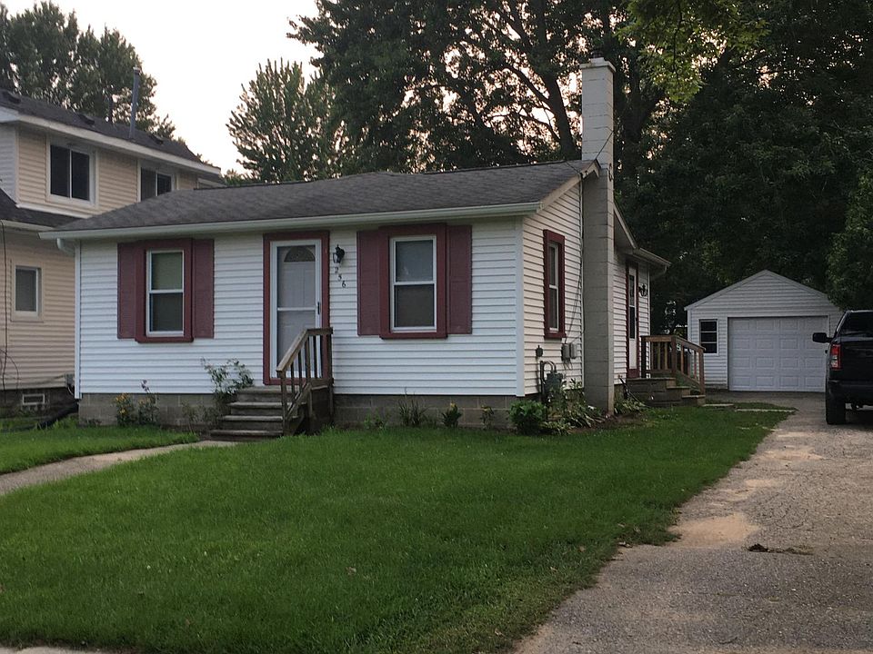 1st image of 256 Oakmont