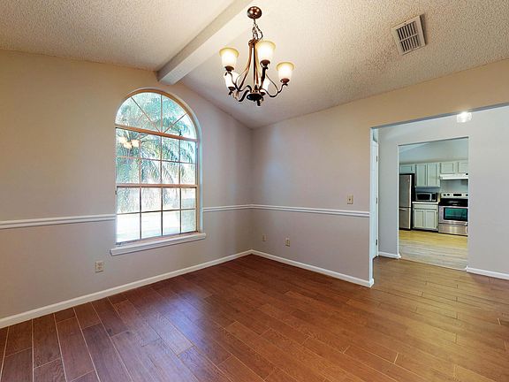 5th image of 4442 Hunters Haven Ln E