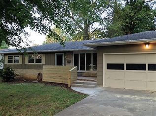 2309 S Hampton Ave, Springfield, MO 65807